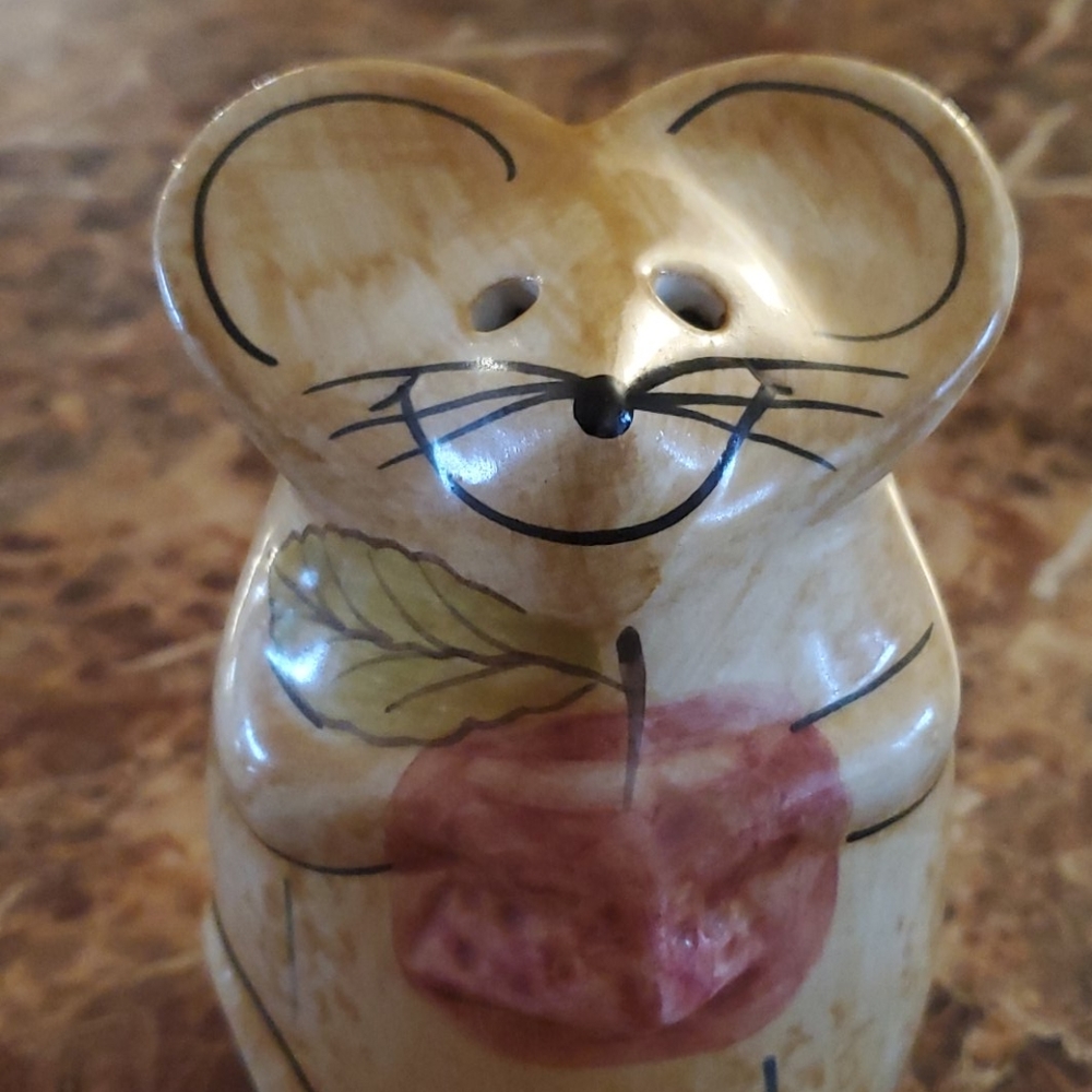 Kitchen Ware - Picture 5 of 5